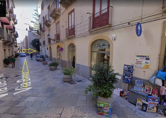 Rooms Near Sea Trapani