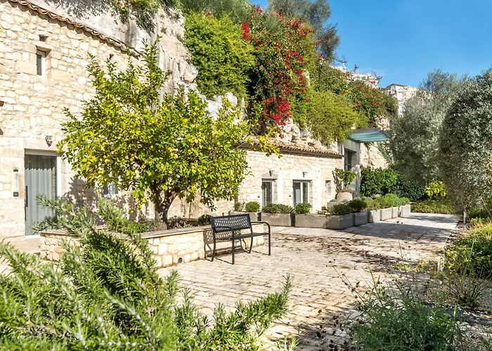 Ragusa hotels near La Mimosa Istituto di Estetica Avanzata