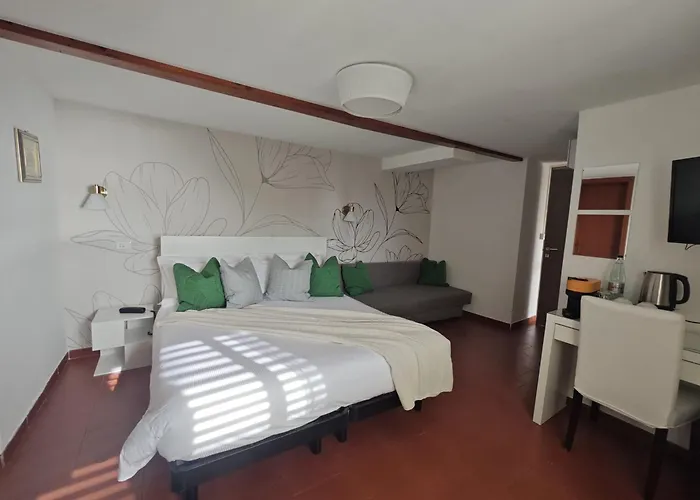 Cheap Hotels near Taormina - Giardini Naxos in Taormina